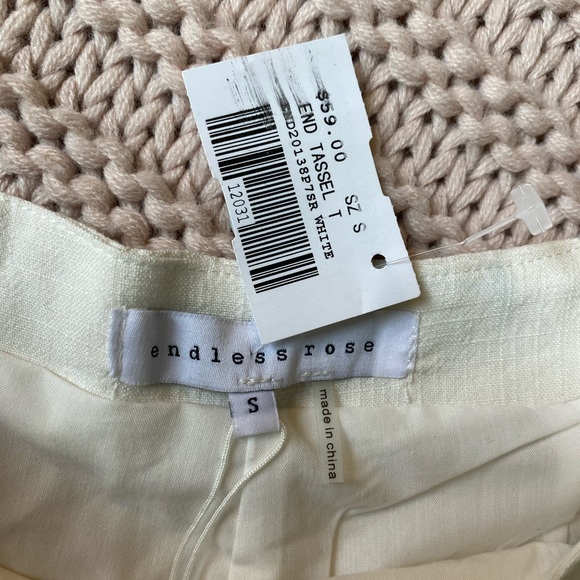 TASSEL SHORTS - Picture 3 of 4